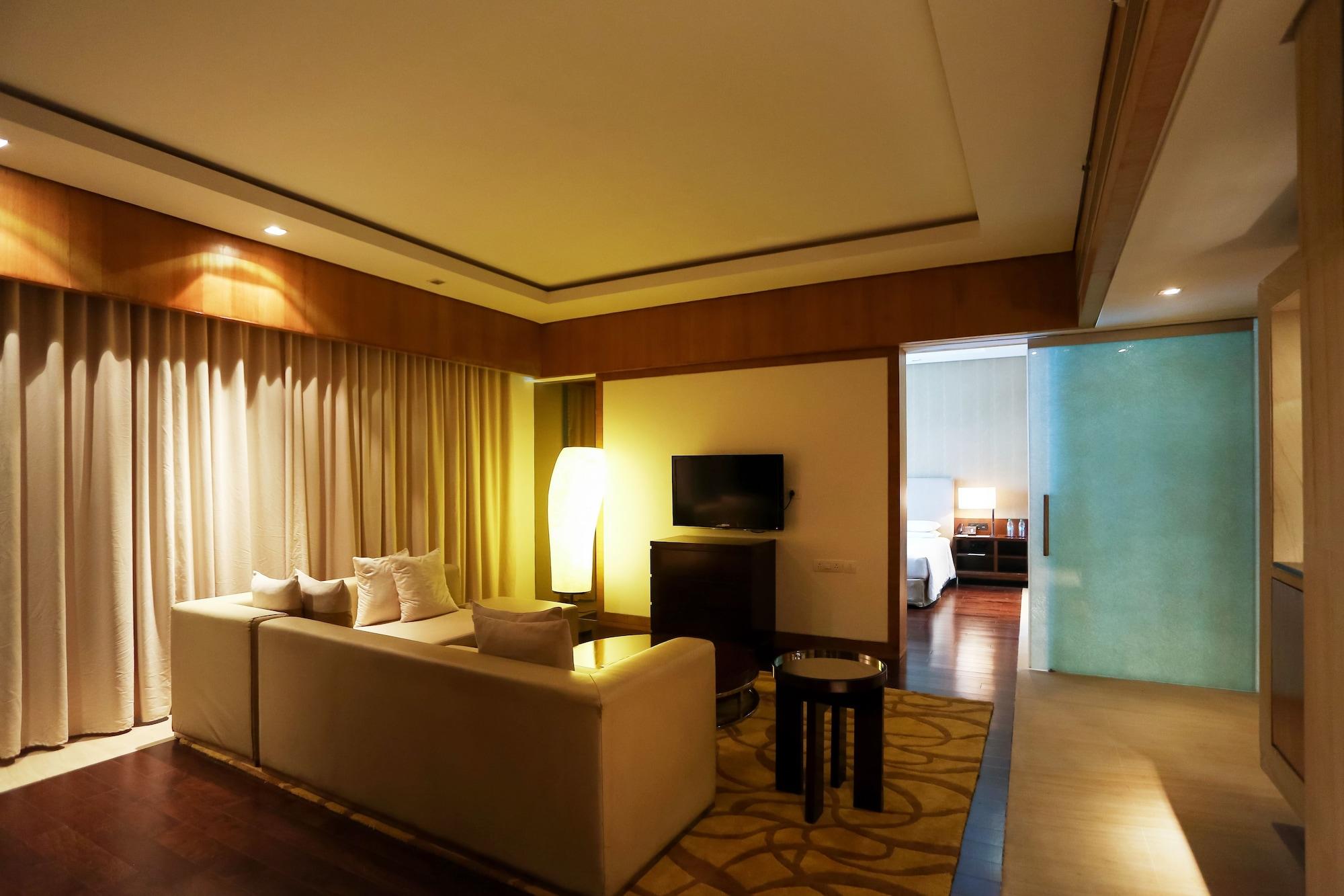 Hyatt Regency 5*