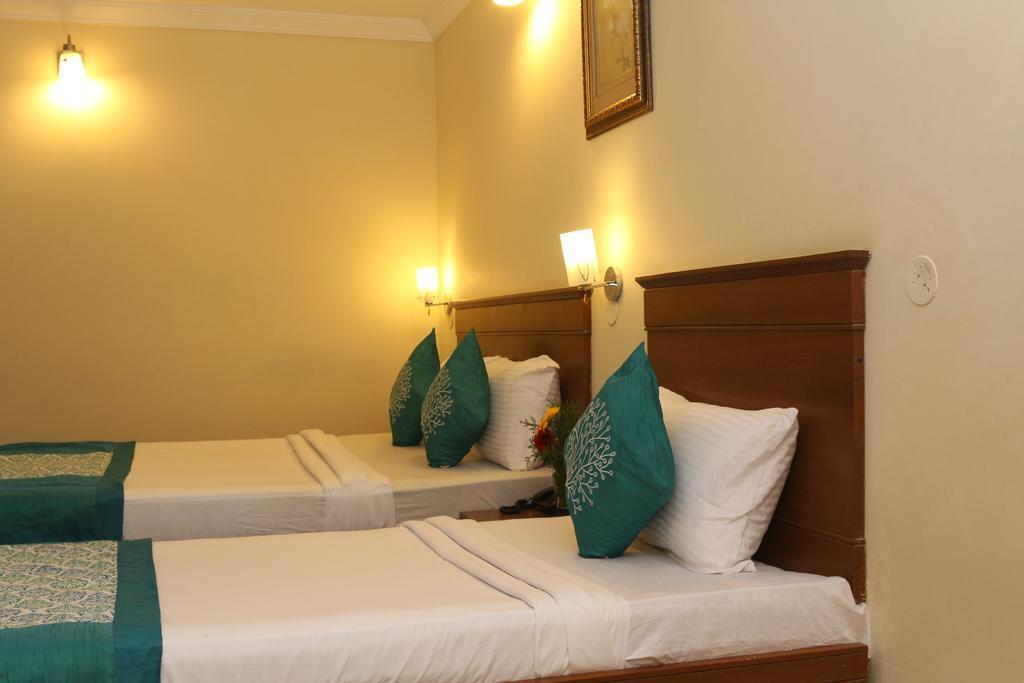 Hotel Comfort Hotel 3*