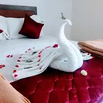 Soho Inn Omr