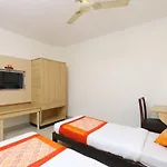 Hotel Half Moon Chennai