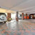Fabhotel Comfort Park Inn