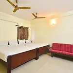 Fabhotel Comfort Park Inn