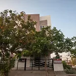 Oyo 7722 Sorgam Serviced Apartments