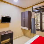 Oyo Flagship 76696 Skyry Hotels