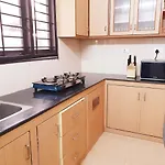Chippy Apartments No.27