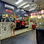 Oyo 73418 Ecr Residency And Service Apartment