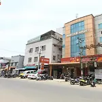Collection O 77368 Maruthi Residency