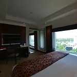 Ramada Plaza Chennai