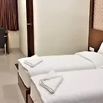A And M Rooms And Residences