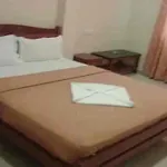 Fabhotel Smack Residency