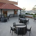 Rathna Residency - Near Us Consulate