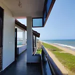 Coastal Paradise Beach House Muttukadu