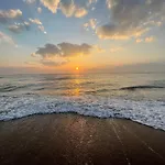 Coral Drive Villas -Your Private Beach Destination