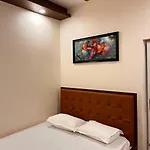 Izi Airport Stay