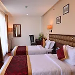 Raaj Bhaavan Clarks Inn Chennai
