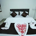 Ganesh Guest House