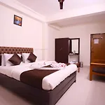 Ganesh Guest House
