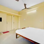 OYO 85304 Rms Residency