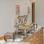 Treebo Vetri Supreme Residency