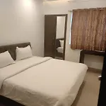 Earth Hotels