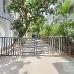 Collection O Manimegalai Guest House