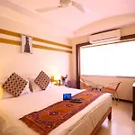 Capital O J Service Appartment