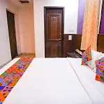 Fabhotel Sai Residency - Nr Tambaram Railway Station