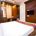 Fabhotel Sai Residency - Nr Tambaram Railway Station