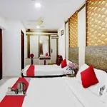 Hotel O White Inn Near Central Railway Station