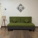 Homestay - Ac 3 Bhk Near Alrport