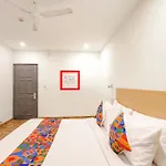 Fabhotel Perfect Stays - Nr Chromepet Railway Station