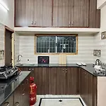 Good Stay Mount Road Egmore