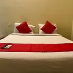 Vinayak Residency Porur Inn