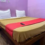 Vinayak Residency Porur Inn