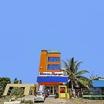 Oyo Flagship 92943 Guna Residency