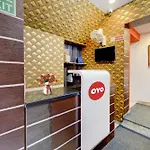 Hotel O White Inn Near Central Railway Station