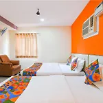 Fabhotel Vrj Residency - Nr Chennai Trade Center & St Thomas Mount