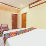 Fabhotel Mrv Inn - Nr Express Avenue Mall & Spencer Plaza Mall