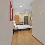 Hotel Js Residency