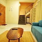 Mama Rose Homestay In Palikarnai