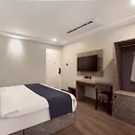 44 Oasis