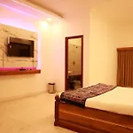 Hotel Sunpark - A Luxury Hotel