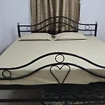 Home Stay A6