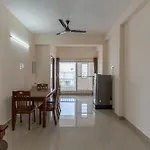 Aishwaryam Service Apartment