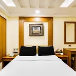 Townhouse Oak Alandur Near Chennai Airport Formerly Vijay Park