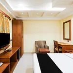 Townhouse Oak Alandur Near Chennai Airport Formerly Vijay Park