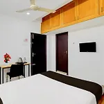 Super Hotel O Valasaravakkam Near Chandra Metro Mall