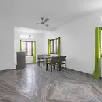 Hotel O Vibrant Stay Near Uthandi Beach