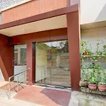 Super Hotel O Perungalathur Near Bus Stand