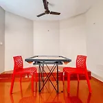Estro Villa Exilo
